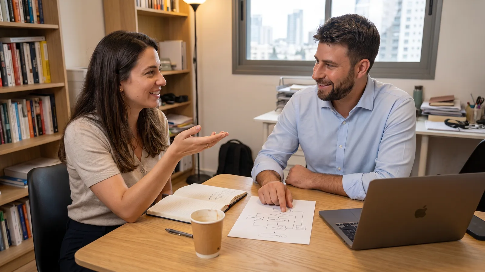 Daniel and a client defining a focused product together